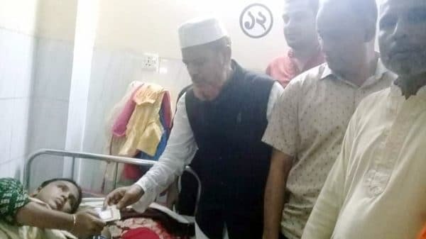 কবসায় ট্রেন দুর্ঘটনায় আহতদের দেখতে নবীগঞ্জ হাসপাতালে এমপি মিলাদ গাজী কবসায় ট্রেন দুর্ঘটনায় আহতদের দেখতে নবীগঞ্জ হাসপাতালে এমপি মিলাদ গাজী