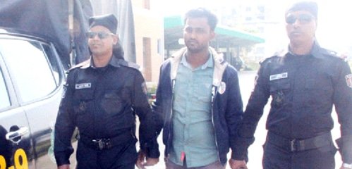 কলেজ ছাত্রীকে গণধর্ষণে আসামি গ্রেফতার কলেজ ছাত্রীকে গণধর্ষণে আসামি গ্রেফতার