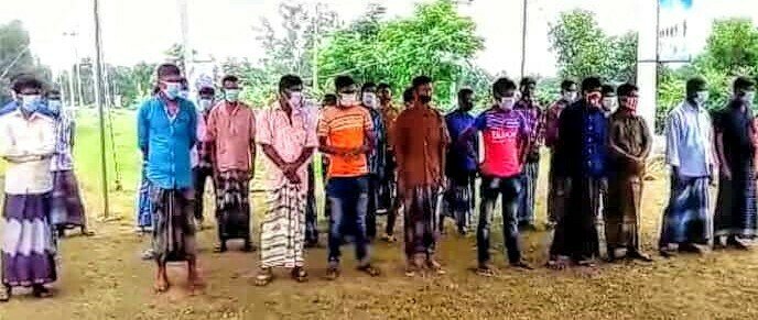 হবিগঞ্জে আত্মসমর্পণ করলো ৭৫ জন চোরাকারবারী হবিগঞ্জে আত্মসমর্পণ করলো ৭৫ জন চোরাকারবারী