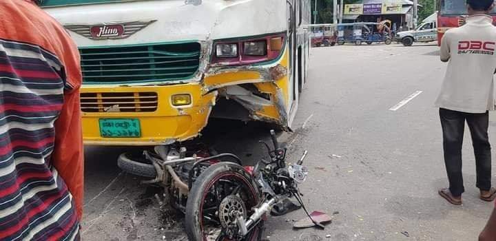 হবিগঞ্জে বাসের ধাক্কায় মোটরসাইকেলের চালক নিহত হবিগঞ্জে বাসের ধাক্কায় মোটরসাইকেলের চালক নিহত