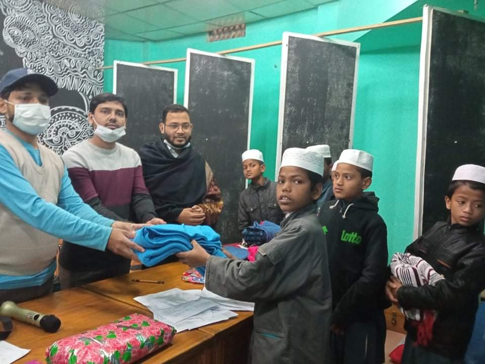 হবিগঞ্জ ফুলকুঁড়ির উদ্যোগে শীতবস্ত্র বিতরণ হবিগঞ্জ ফুলকুঁড়ির উদ্যোগে শীতবস্ত্র বিতরণ