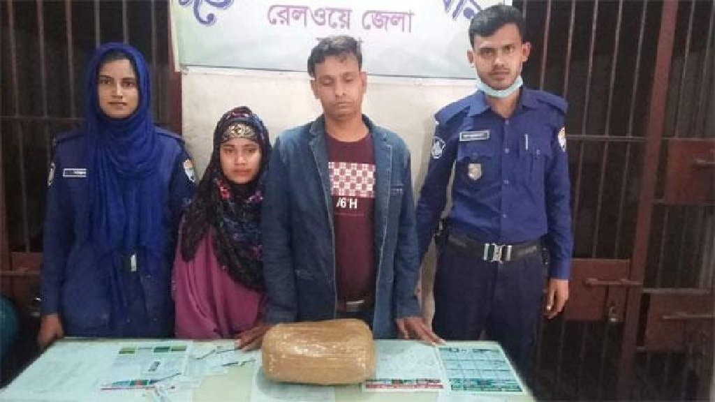 গাঁজাসহ স্বামী স্ত্রী গ্রেফতার গাঁজাসহ স্বামী স্ত্রী গ্রেফতার