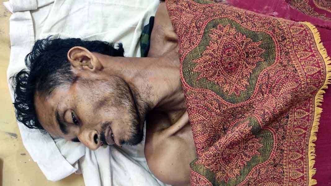 মাধবপুরে খালাতো ভাইয়ের কুড়ালের আঘাতে যুবকের মৃত্যু খালাতো ভাইয়ের কুড়ালের আঘাতে যুবকের মৃত্যু