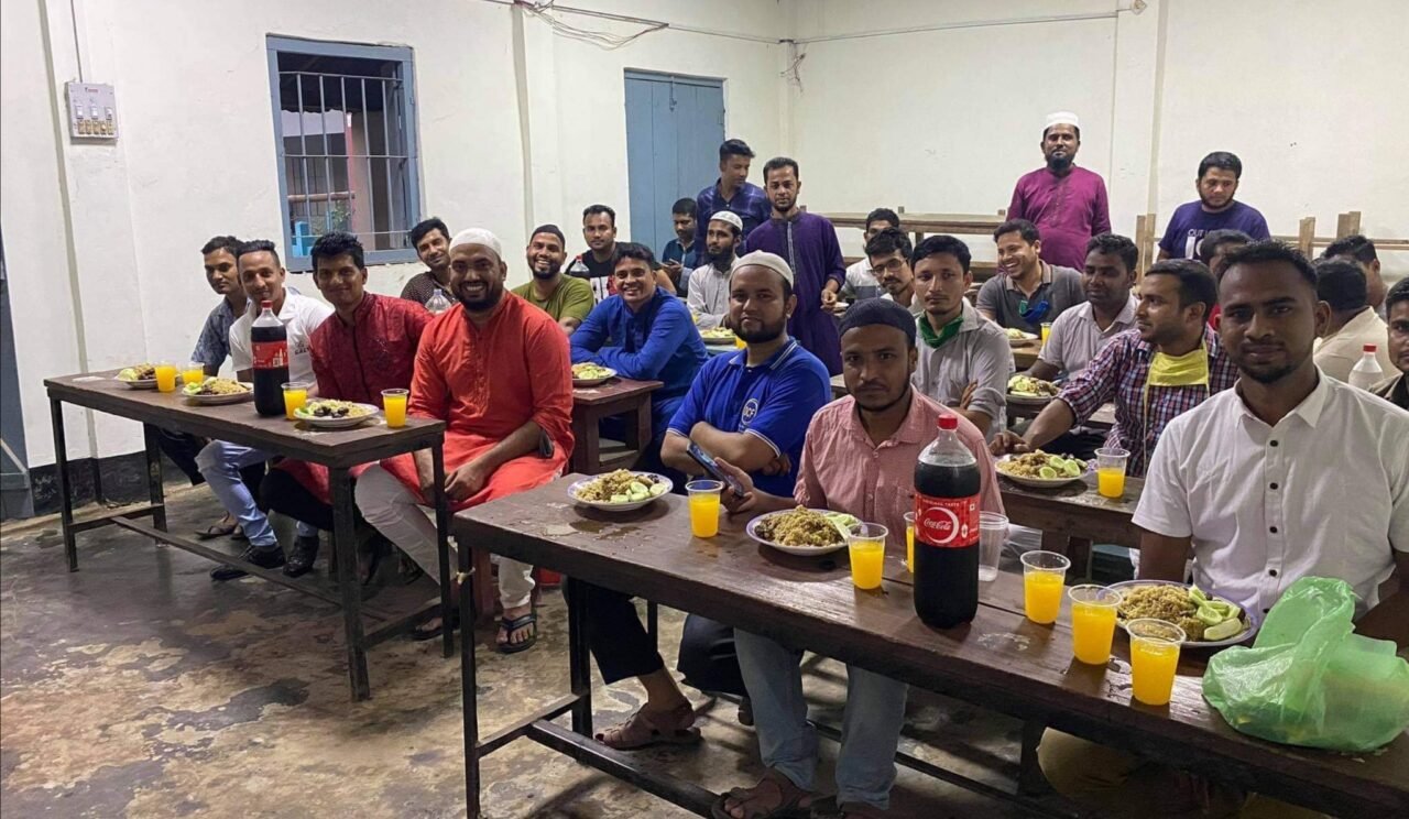 ফ্রেন্ডস ওয়েলফেয়ার ট্রাস্ট বানিয়াচং এর উদ্যোগে ইফতার মাহফিল অনুষ্ঠিত