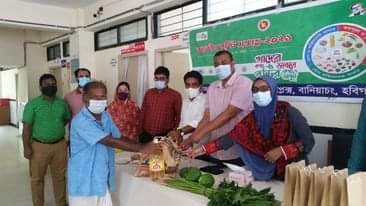 বানিয়াচংয়ে গর্ভবতী ও দুস্থদের মাঝে পুষ্টিকর খাদ্য সহায়তা প্রদান বানিয়াচংয়ে গর্ভবতী ও দুস্থদের মাঝে পুষ্টিকর খাদ্য সহায়তা প্রদান