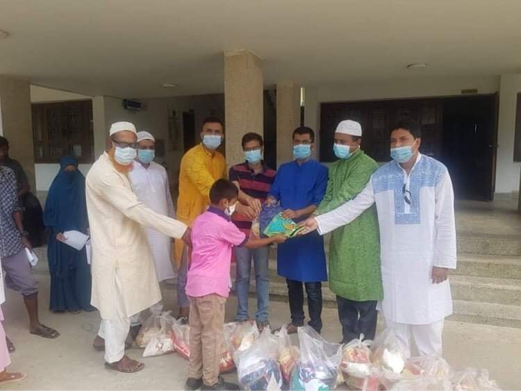 তাসনুভা শামীম ফাউন্ডেশনের উদ্যোগে প্রতিবন্ধীদের মাঝে ঈদ ও খাদ্য সামগ্রী বিতরণ তাসনুভা শামীম ফাউন্ডেশনের উদ্যোগে প্রতিবন্ধীদের মাঝে ঈদ ও খাদ্য সামগ্রী বিতরণ
