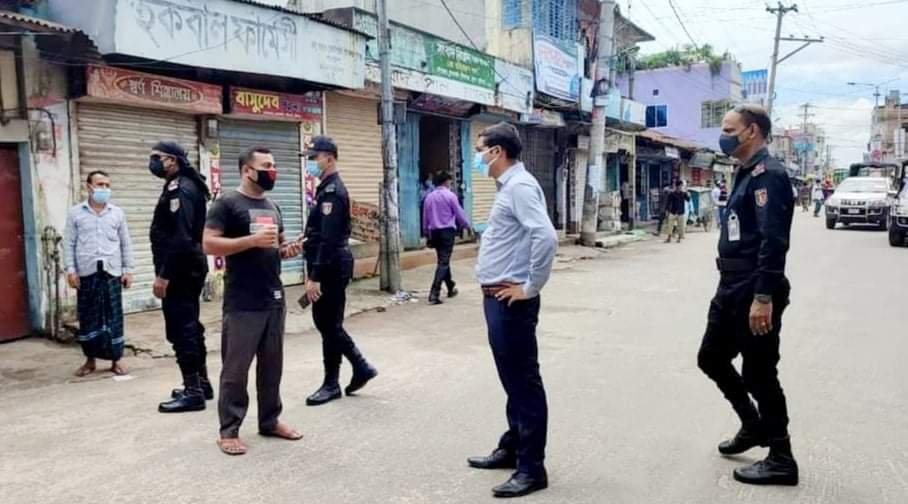 লকডাউন বাস্তবায়নে জেলায় অব্যাহত আছে টহল ও ভ্রাম্যমাণ আদালত