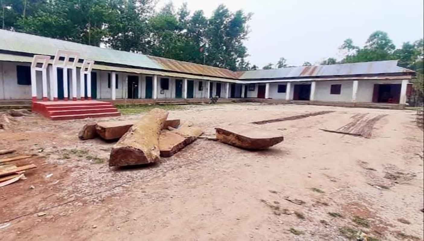 শিক্ষা মন্ত্রণালয়ের বিশেষ অনুদান পেল হবিগঞ্জের উচাইল আদর্শ উচ্চ বিদ্যালয় হবিগঞ্জ সদর উপজেলার উচাইল আদর্শ উচ্চ বিদ্যালয়