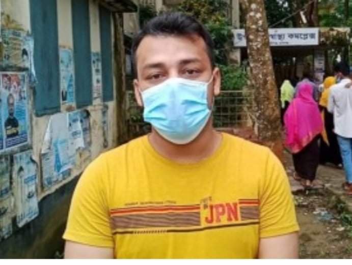 আজমিরীগঞ্জ পুলিশকে করোনার দুই রকমের টিকা প্রদান আজমিরীগঞ্জ পুলিশকে করোনার দুই রকমের টিকা প্রদান