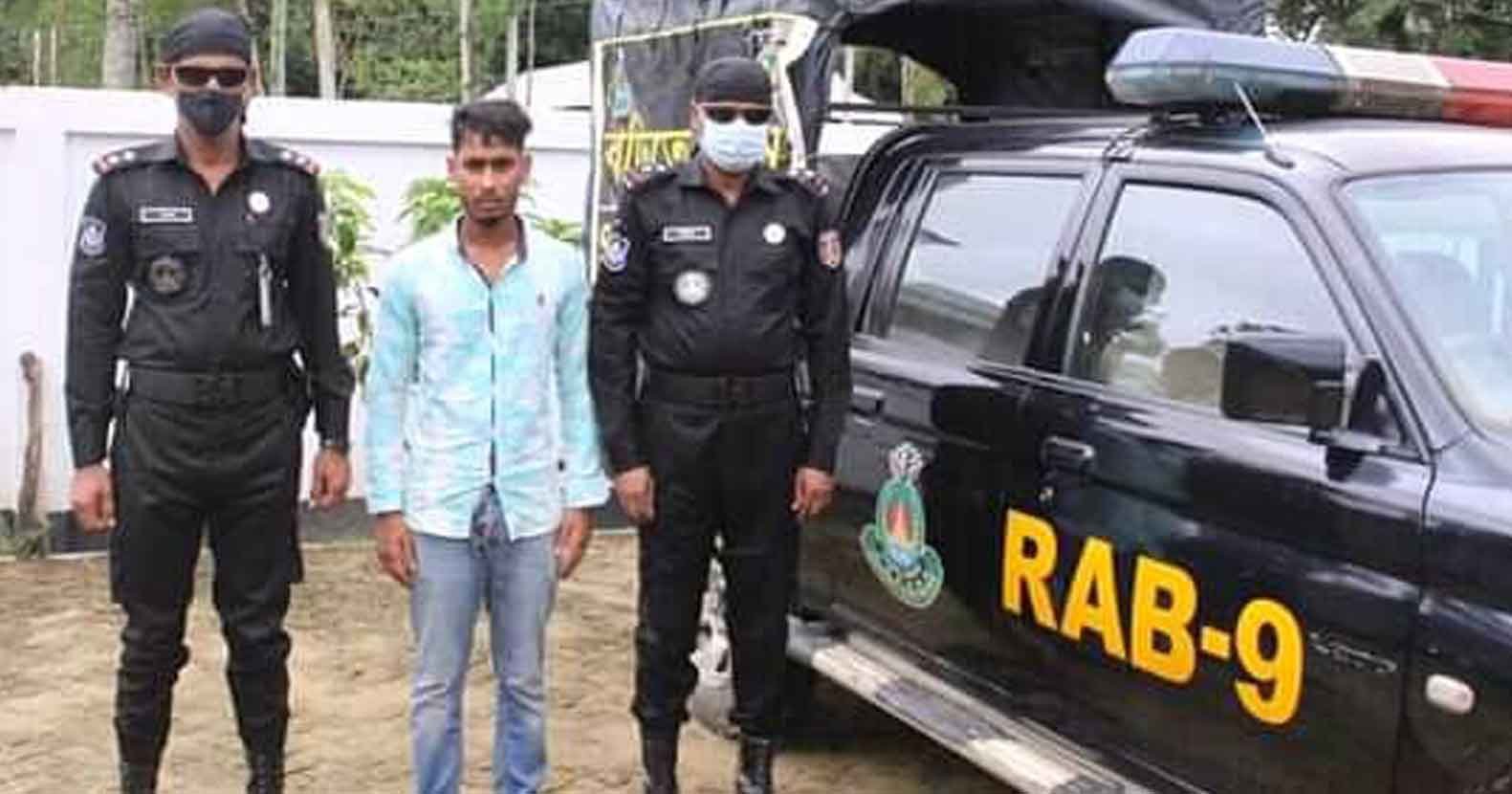 বাহুবলে ৪৯৫ পিস ইয়াবাসহ মাদক ব্যবসায়ী গ্রেফতার বাহুবলে ৪৯৫ পিস ইয়াবাসহ মাদক ব্যবসায়ী গ্রেফতার