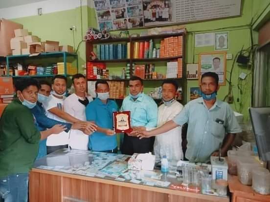 ভোরের চেতনা পত্রিকার সম্পাদক ও প্রকাশক শফিকুল ইসলামকে হবিগঞ্জে সংবর্ধনা প্রদান ভোরের চেতনা পত্রিকার সম্পাদক ও প্রকাশক শফিকুল ইসলামকে হবিগঞ্জে সংবর্ধনা প্রদান