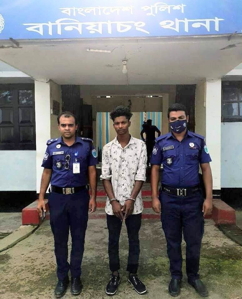 বানিয়াচংয়ের স্কুল ছাত্রী অপহরণের পর উদ্ধার বানিয়াচংয়ের স্কুল ছাত্রী অপহরণের পর উদ্ধার