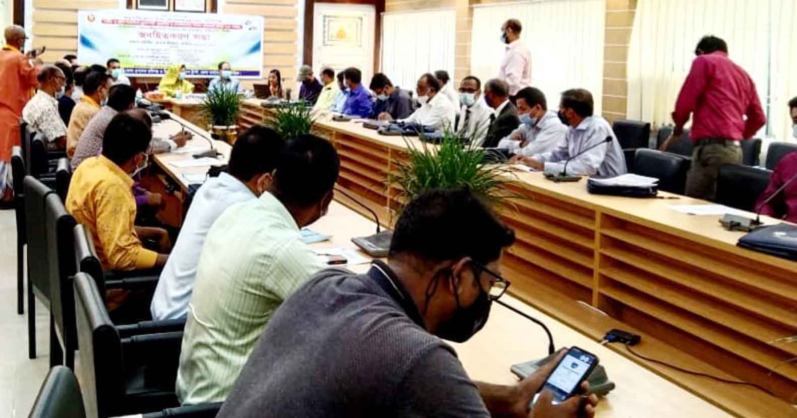 দেশের আর্থসামাজিক উন্নয়নে সবাইকে এগিয়ে আসা দরকার- জেলা প্রশাসক দেশের আর্থসামাজিক উন্নয়নে সবাইকে এগিয়ে আসা দরকার- জেলা প্রশাসক