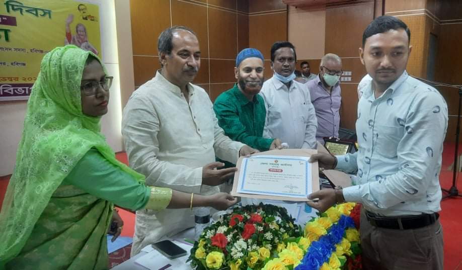 received 169521935394035