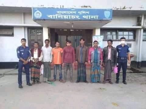 বানিয়াচংয়ে মন্দিরের মূর্তি ও গাভী চুরির ঘটনায় গ্রেফতার ৭ বানিয়াচংয়ে মন্দিরের মূর্তি ও গাভী চুরির ঘটনায় গ্রেফতার ৭