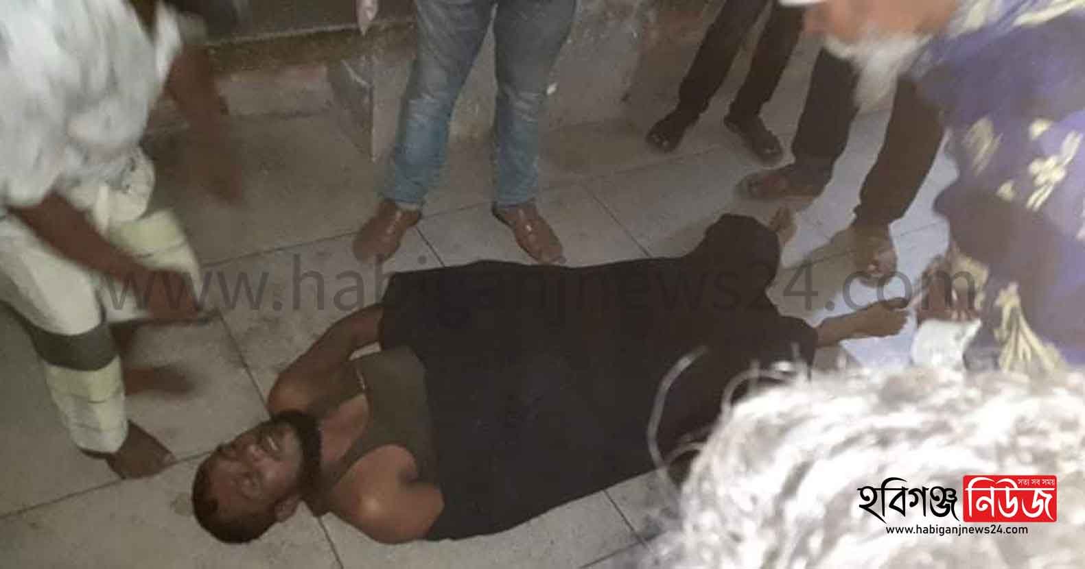আজমিরীগঞ্জে বাচ্চাদের ঝগড়া নিয়ে সংঘর্ষে যুবক নিহত আজমিরীগঞ্জে বাচ্চাদের ঝগড়া নিয়ে সংঘর্ষে যুবক নিহত