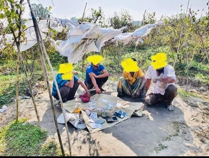 মাধবপুরে পুলিশের অভিযানে নগদ অর্থ সহ চার জুয়ারি গ্রেফতার মাধবপুরে পুলিশের অভিযানে নগদ অর্থ সহ চার জুয়ারি গ্রেফতার