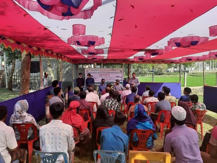 মাধবপুরে প্রযুক্তি গ্রহীতা চাষিদের পুকুর পাড়ে দলীয় প্রশিক্ষণ অনুষ্ঠিত মাধবপুরে প্রযুক্তি গ্রহীতা চাষিদের পুকুর পাড়ে দলীয় প্রশিক্ষণ অনুষ্ঠিত