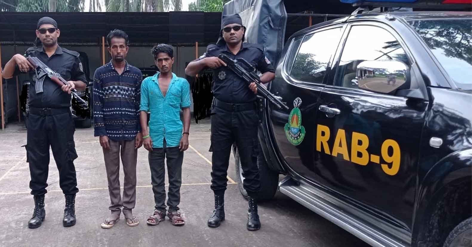 মাধবপুরে গাঁজাসহ দুইজন মাদক ব্যবসায়ী গ্রেফতার মাধবপুরে গাঁজাসহ দুইজন মাদক ব্যবসায়ী গ্রেফতার