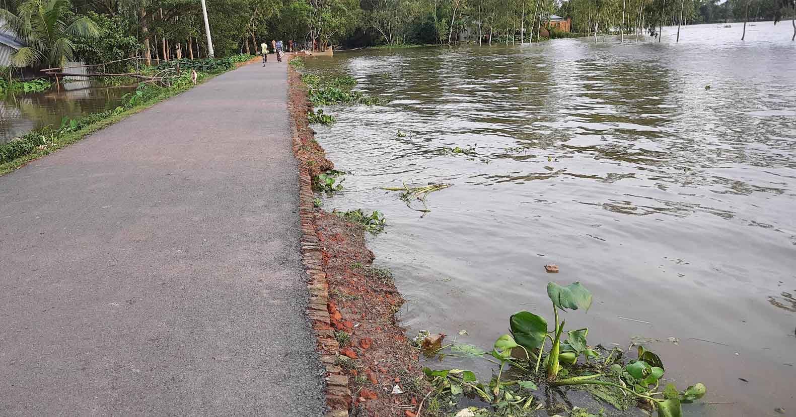 লাখাইয়ে সার্বিক বন্যা পরিস্থিতির অবনতি, জনদূর্ভোগ চরমে লাখাইয়ে সার্বিক বন্যা পরিস্থিতির অবনতি