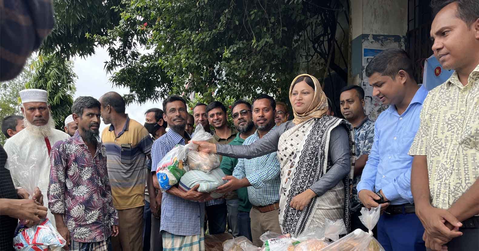 বন্যার্ত মানুষের পাশে দাঁড়াল হবিগঞ্জ জেলা ক্রীড়া সংস্থা বন্যার্ত মানুষের পাশে দাঁড়াল হবিগঞ্জ জেলা ক্রীড়া সংস্থা