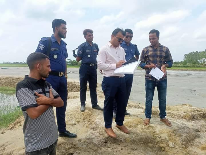 বানিয়াচংয়ে বালু উত্তোলন করায় ভ্রাম্যমান আদালতের জরিমানা বানিয়াচংয়ে বালু উত্তোলন করায় ভ্রাম্যমান আদালতের জরিমানা