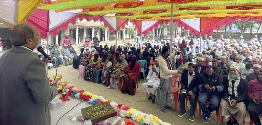 স্মার্ট বাংলা গড়তে শিক্ষার্থীদের সেভাবে তৈরী করতে হবে – এমপি আবু জাহির স্মার্ট বাংলা গড়তে শিক্ষার্থীদের সেভাবে তৈরী করতে হবে – এমপি আবু জাহির
