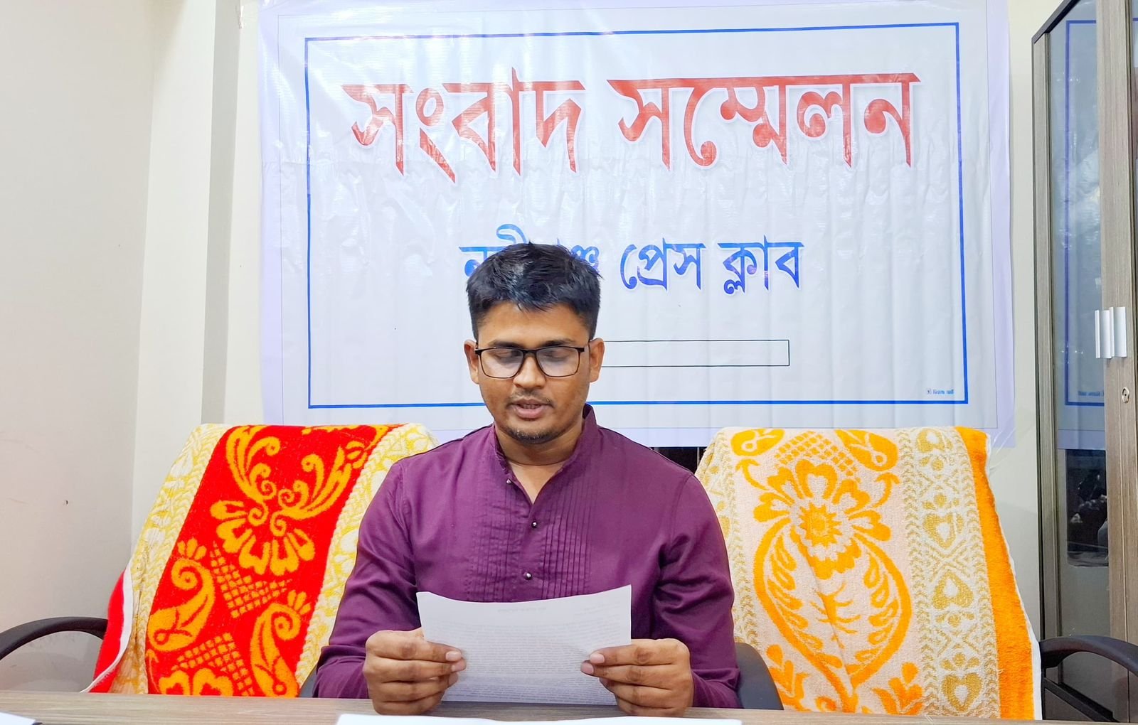 নবীগঞ্জে টিসিবি ডিলারের অনিয়মের প্রতিবাদ ও অভিযোগের জেরে হামলায় আহত যুবদল নেতা শাহিনের সংবাদ সম্মেলন – Habiganj News