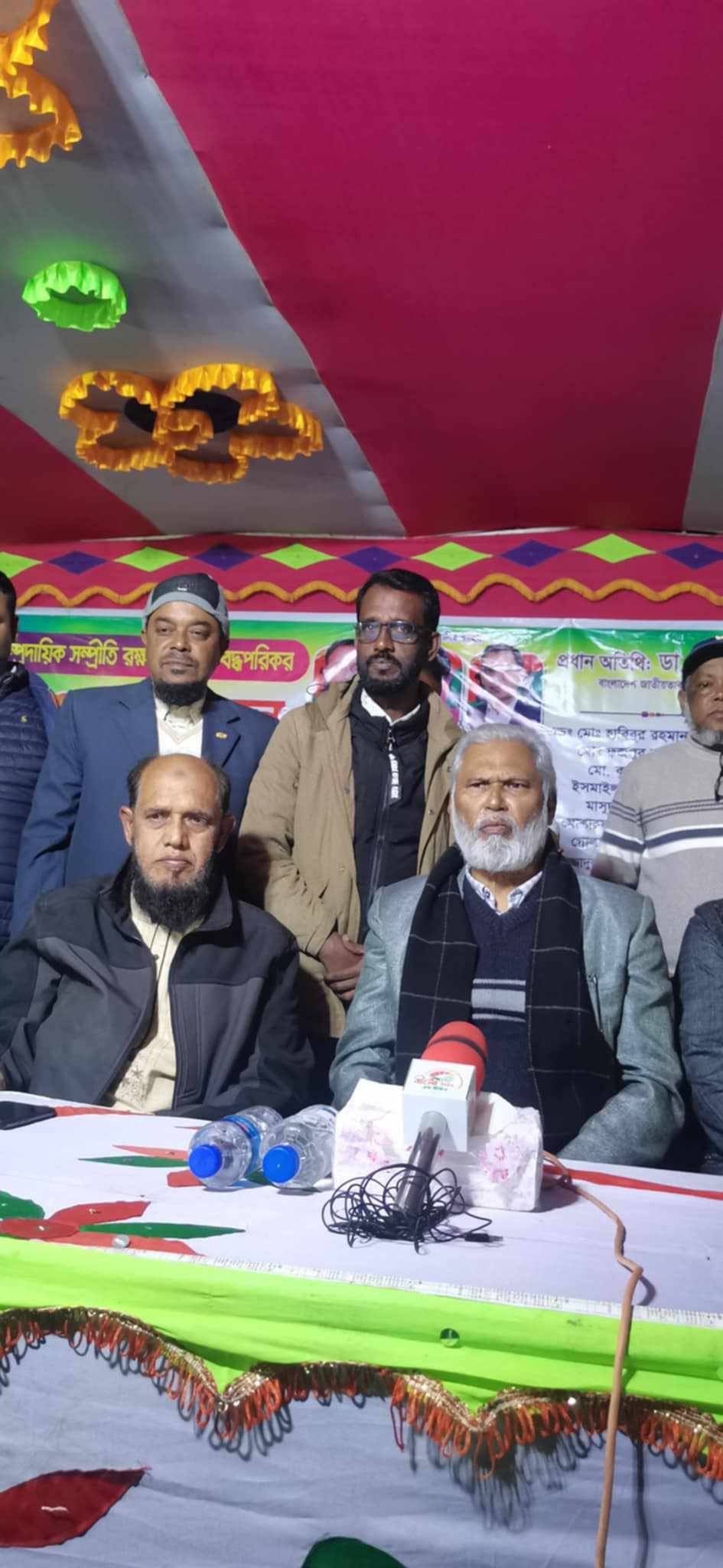 আজমিরীগঞ্জে বিএনপির সমাবেশ অনুষ্টিত আজমিরীগঞ্জে বিএনপির সমাবেশ অনুষ্টিত