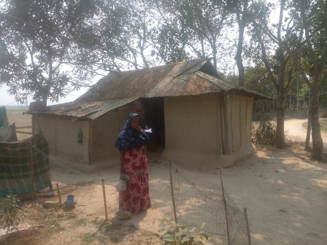 ফিতরা টাকা দেয়ার কথা বলে মাদ্রাসার ছাত্রীকে ধর্ষণ; এখনও অধরা ধর্ষক ফিতরা টাকা দেয়ার কথা বলে মাদ্রাসার ছাত্রীকে ধর্ষণ; এখনও অধরা ধর্ষক