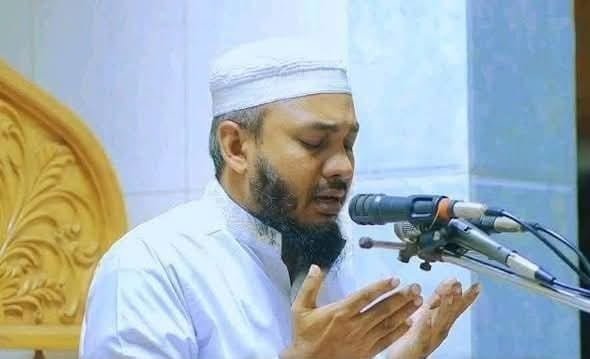 গুম হওয়া মুফতি শাইখুলের সন্ধান চায় তার পরিবার গুম হওয়া মুফতি শাইখুলের সন্ধান চায় তার পরিবার