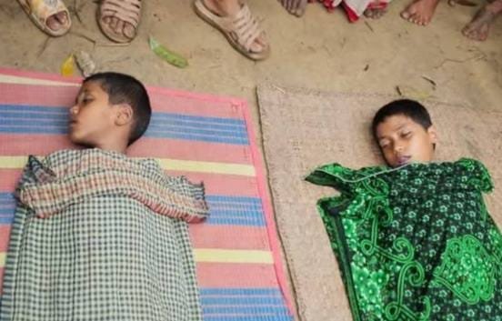 চুনারুঘাটে পানিতে ডুবে সহোদর ভাইবোনের মৃত্যু চুনারুঘাটে পানিতে ডুবে সহোদর ভাইবোনের মৃত্যু