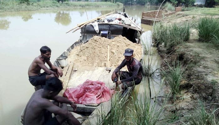 হবিগঞ্জে অবৈধ সিলিকা বালু উত্তোলন বন্ধে বেলার আইনি নোটিশ হবিগঞ্জে অবৈধ সিলিকা বালু উত্তোলন বন্ধে বেলার আইনি নোটিশ