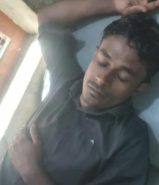 বানিয়াচং সড়কে ব্যারিকেড দিয়ে সিএনজি চালক মারপিট ও ভাংচুর: গাড়ি চলাচল বন্ধের ঘোষণা বড়বাজার মালিক সমিতির বানিয়াচং সড়কে ব্যারিকেড দিয়ে সিএনজি চালক মারপিট ও ভাংচুর: গাড়ি চলাচল বন্ধের ঘোষণা বড়বাজার মালিক সমিতির