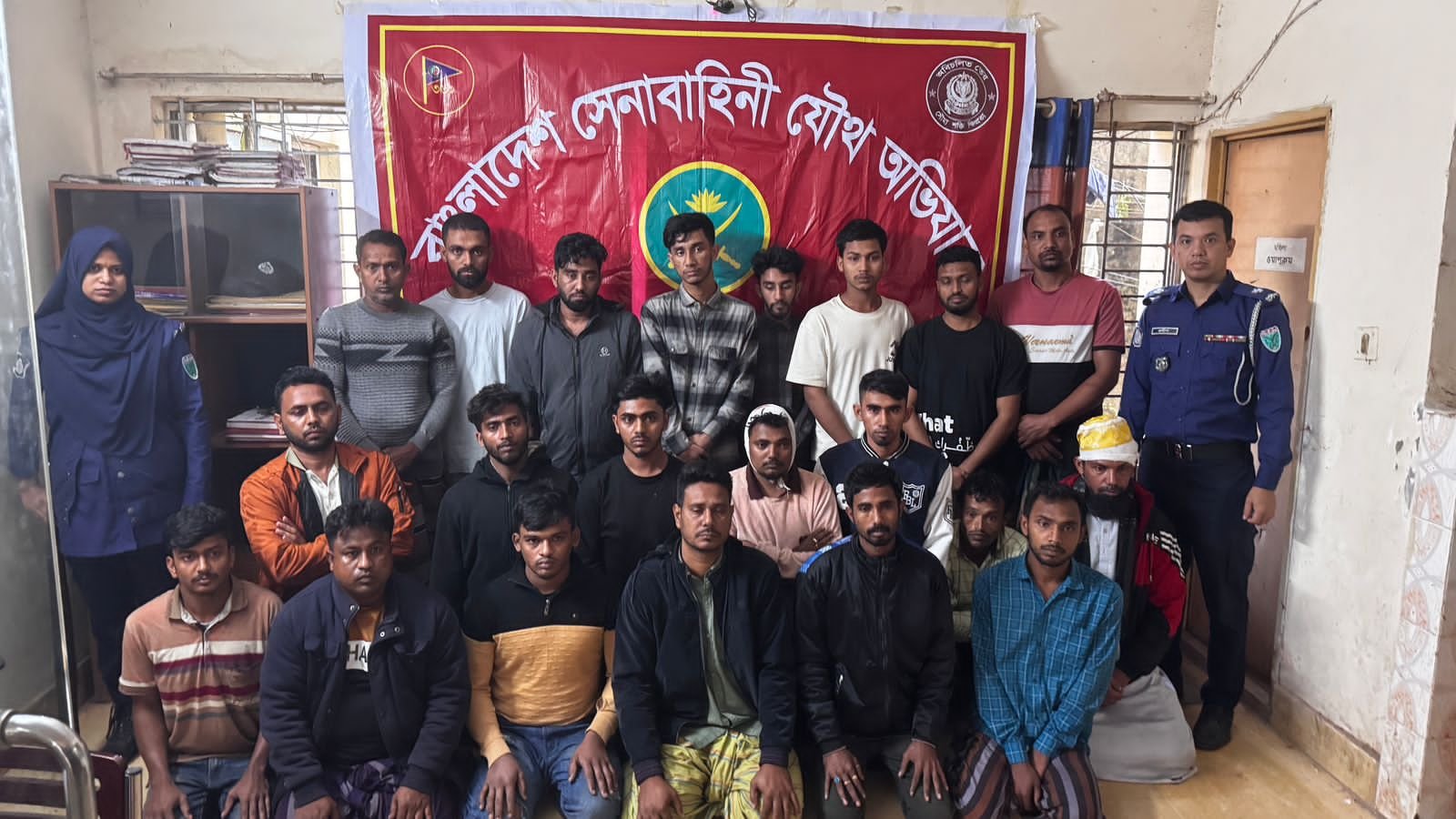 মাধবপুরে দুই পক্ষের সংঘর্ষের ঘটনায়; আটক ২১ মাধবপুরে দুই পক্ষের সংঘর্ষের ঘটনায়; আটক ২১
