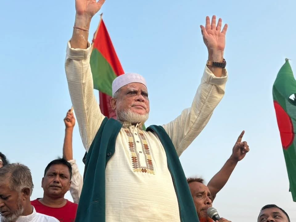 বিএনপি চেয়ারপারসনের সঙ্গে কথা বলেই স্বতন্ত্র প্রার্থী হচ্ছেন সাবেক এমপি সুজাত মিয়া বিএনপি চেয়ারপারসনের সঙ্গে কথা বলেই স্বতন্ত্র প্রার্থী হচ্ছেন সাবেক এমপি সুজাত মিয়া